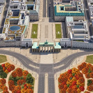 Level 8 · Berlin · Brandenburger Tor · intakt